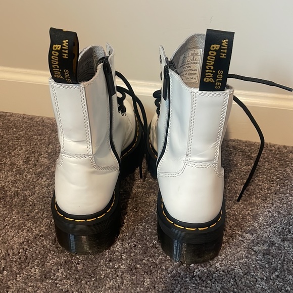 Dr. Martens JADON BOOT SMOOTH LEATHER PLATFORMS - Picture 2 of 9